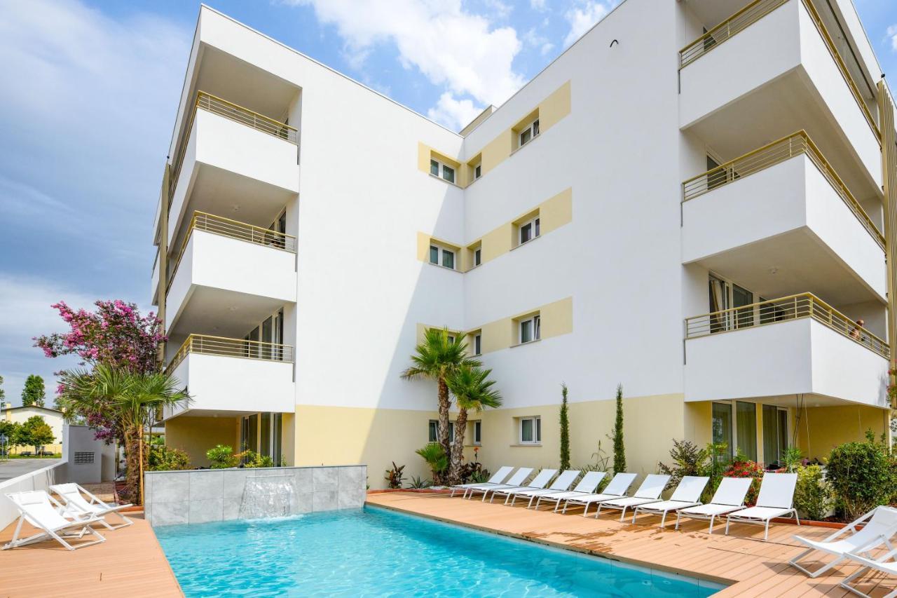 Residence Sunlight Lido di Jesolo Bagian luar foto