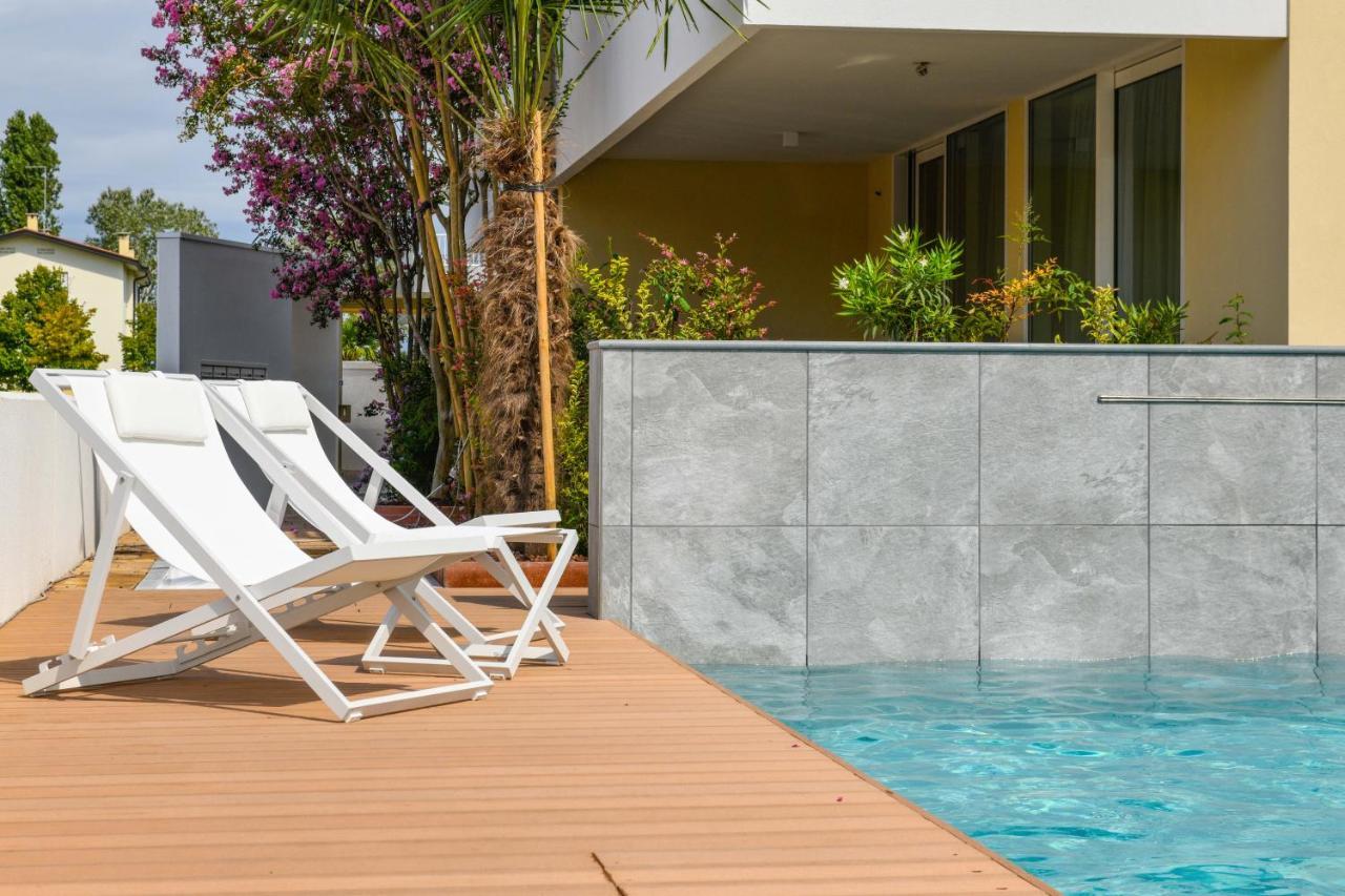 Residence Sunlight Lido di Jesolo Bagian luar foto