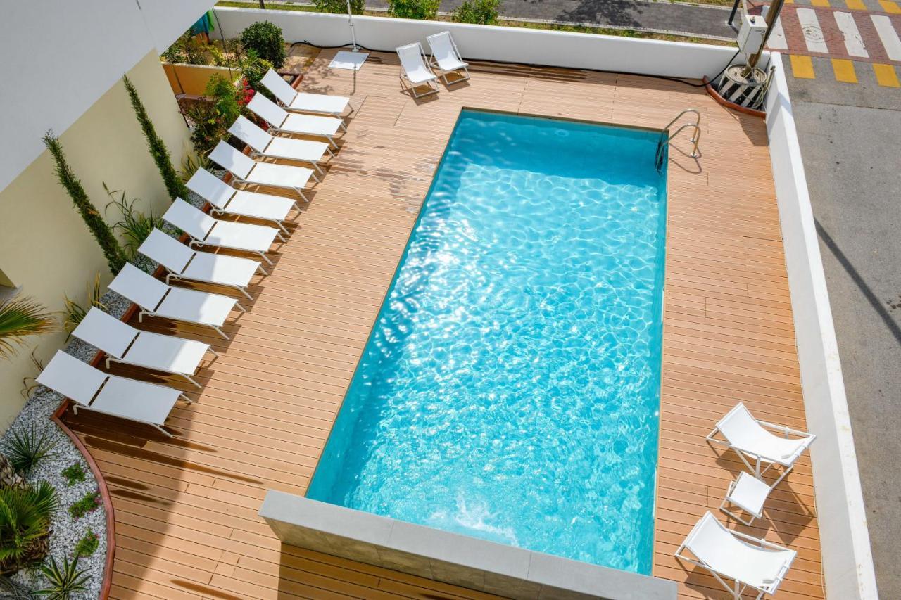 Residence Sunlight Lido di Jesolo Bagian luar foto