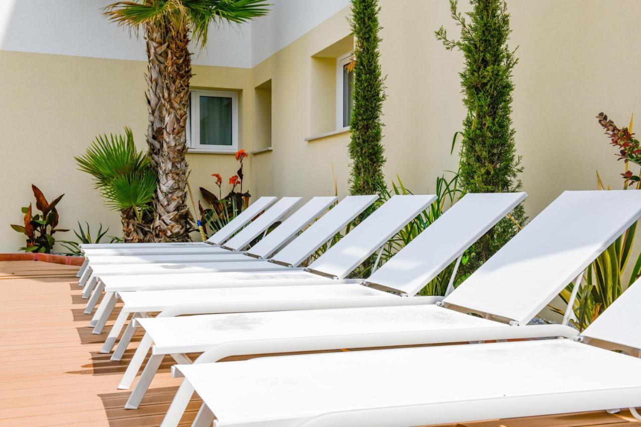Residence Sunlight Lido di Jesolo Bagian luar foto