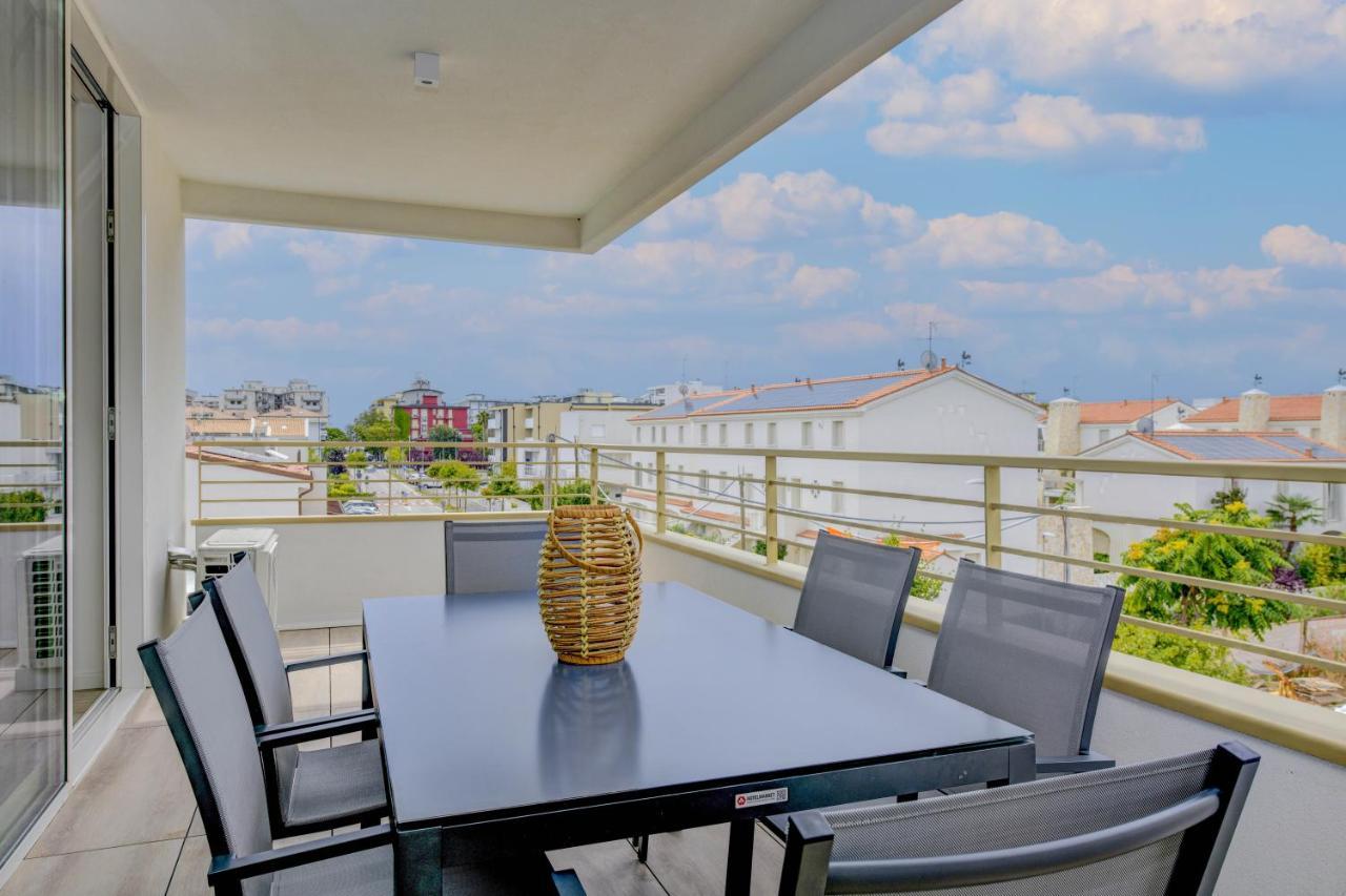Residence Sunlight Lido di Jesolo Bagian luar foto