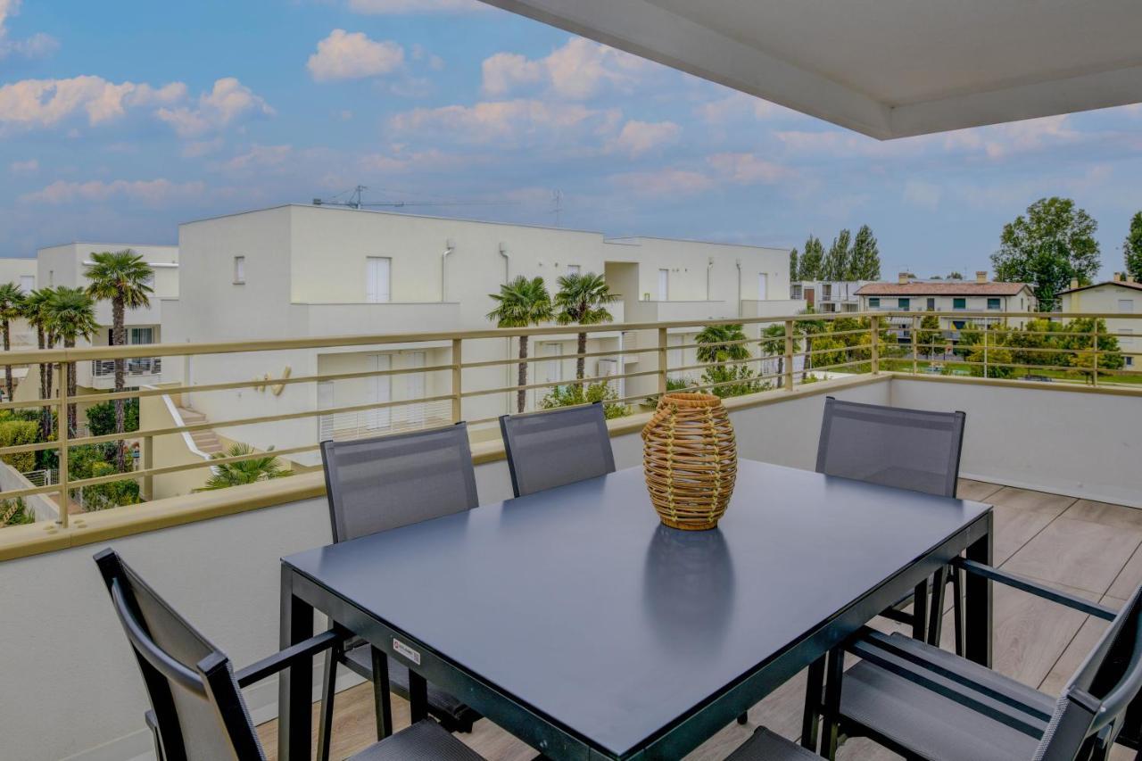 Residence Sunlight Lido di Jesolo Bagian luar foto